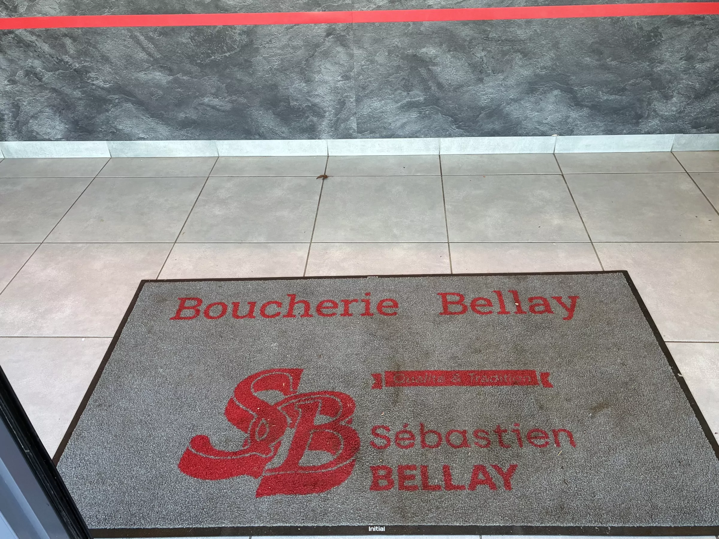 L’entrée de la boucherie Bellay